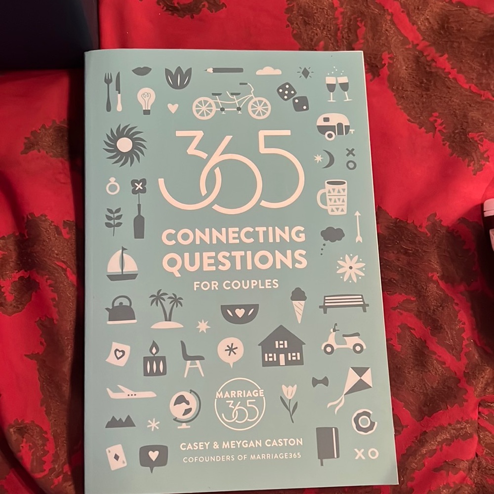 NWT 365 Connecting Questions for Couples Marriage 365 Book communication